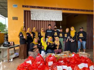 Tebar Kebaikan Dibulan Ramadhan, KKP – BLS Bagi Ribuan Takjil dan Puluhan Paket Sembako