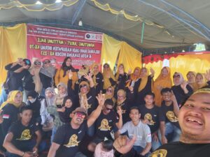 Kerukunan Keluarga Pinrang dan Bakkalolona Sawitto Turut Meriahkan Irau Manutung Jukuk 2023