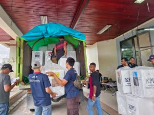 Bawaslu Kabupaten Berau Mulai Lakukan Pendistribusian Logistik Pemilu