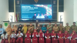 Bupati Berau Membuka Kegiatan Festival Pangan Lokal B2SA Tingkat Kabupaten Berau Tahun 2024