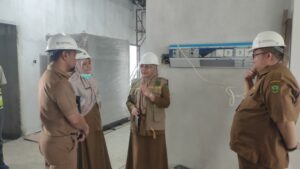 Tinjau Progres Pembangunan Gedung Pengembangan RSUD Abdul Rivai, Sudah Capai 90 Persen