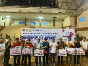 Wakil Bupati Tutup Kejuaraan Bola Volly dan Futsal Bupati Cup antar Kecamatan se-Kabupaten Berau Tahun 2024