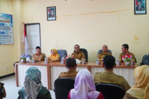 Kunjungan Ke Kantor Camat Sambaliung, Pjs Bupati Minta Terus Tingkatkan Pelayanan