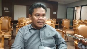Frans Lewi Ajak Kolaborasi Penanaman Mangrove untuk Antisipasi Bencana Alam di Pesisir
