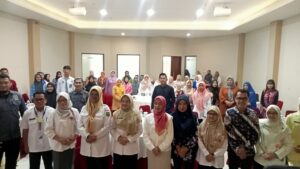 Asisten III Buka Sosialisasi Literasi Media Terhadap Penguatan Ketahanan Keluarga