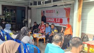 Himpun Aspirasi Warga di Jalan Andika, Sumadi Gelar Reses Perdana