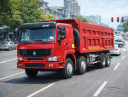 Truk Bertonase Besar Masih “Bebas” Melintas